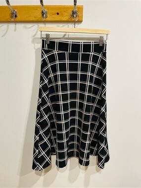 Windowpane Knit Maxi Skirt - Black & White
